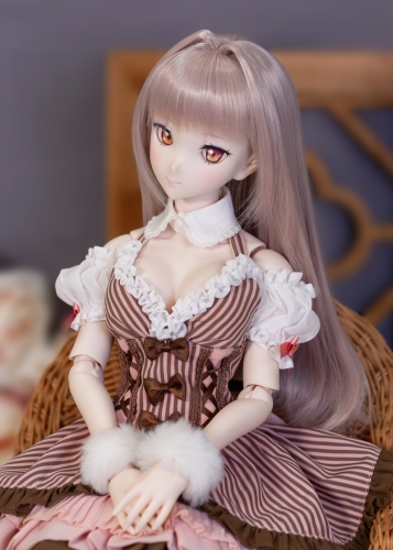 emilia-0228b